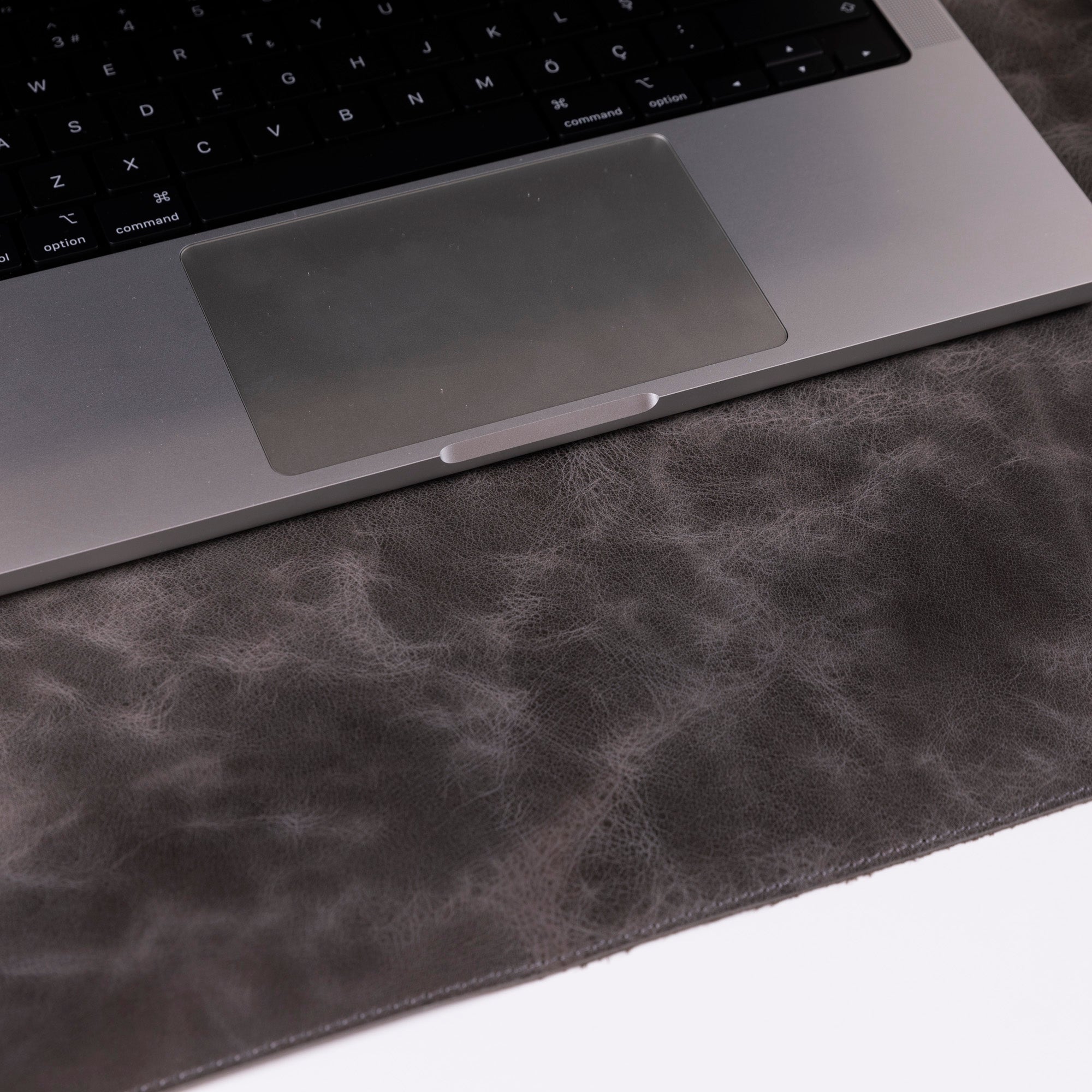 Tavolo Leather Desk Mat (31" x 15")