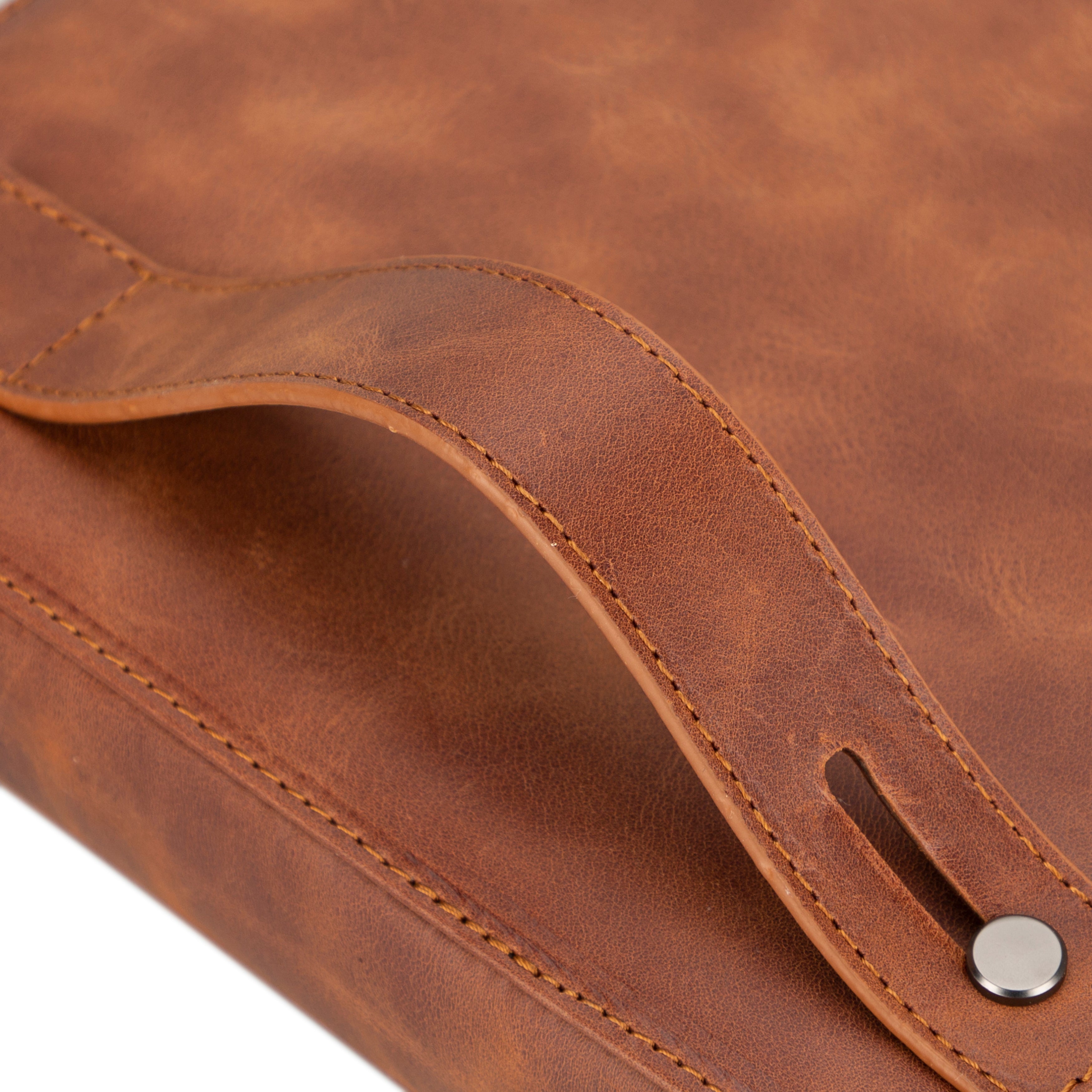 Oregon Leather Travel Cable Organizer