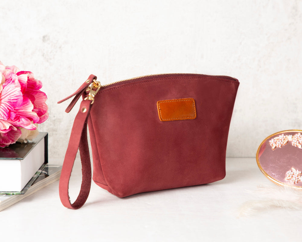 Lilly Leather Makeup Dopp Kit