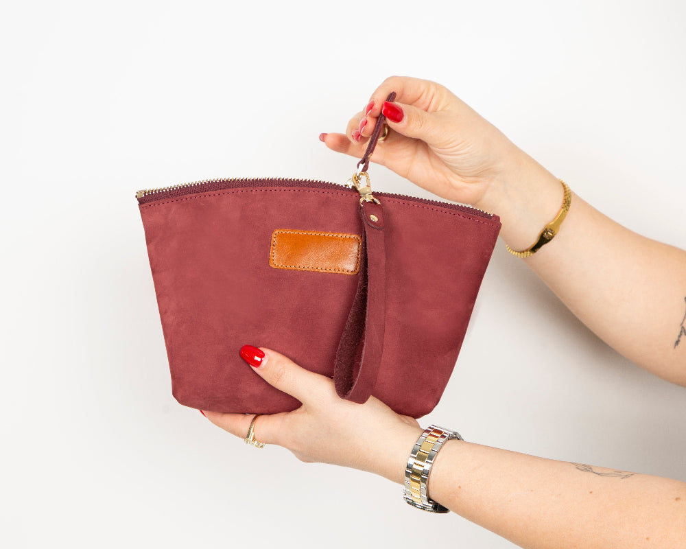 Lilly Leather Makeup Dopp Kit
