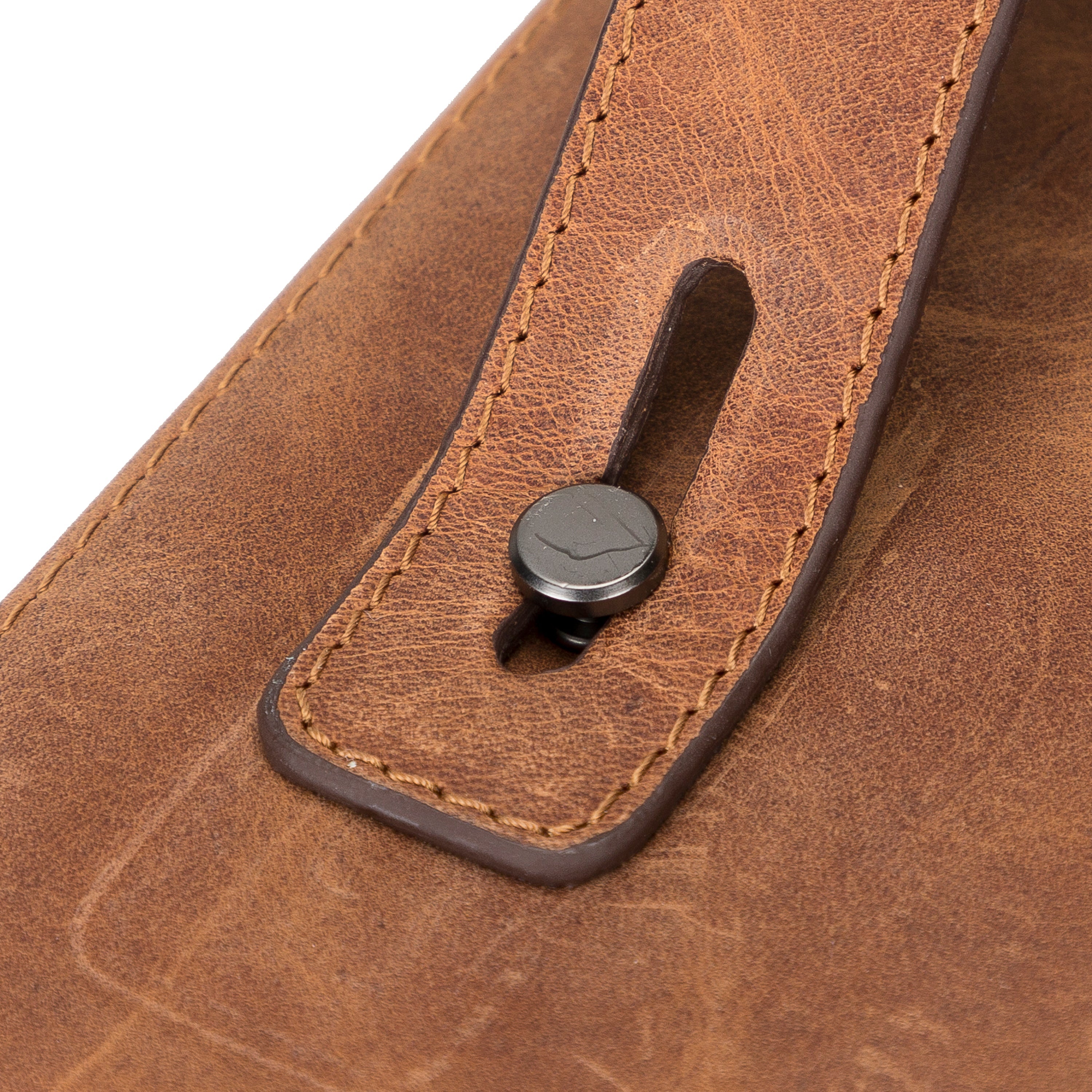 Oregon Leather Travel Cable Organizer