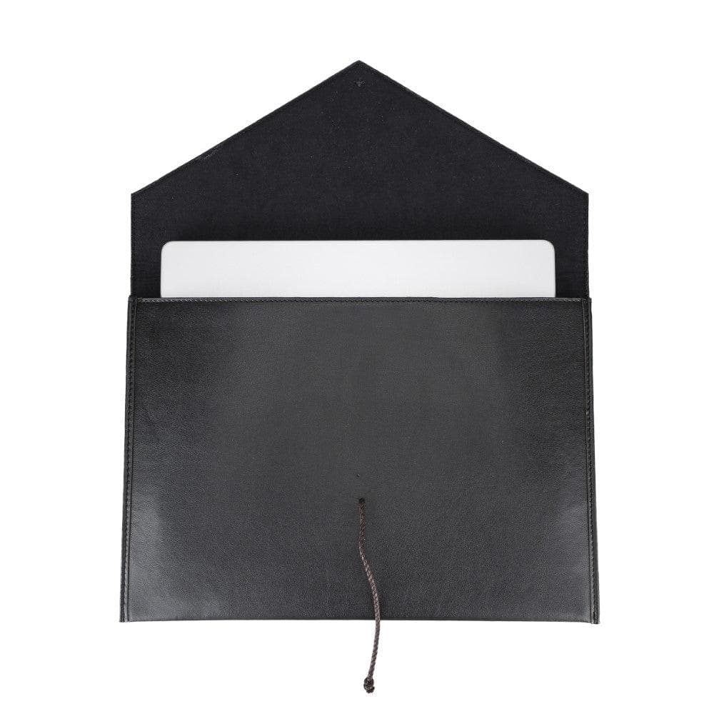 Sharp Leather Mac Sleeve