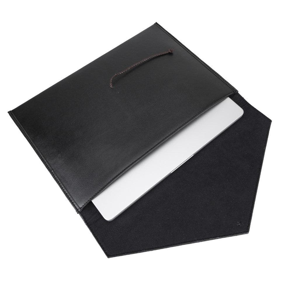 Sharp Leather Mac Sleeve