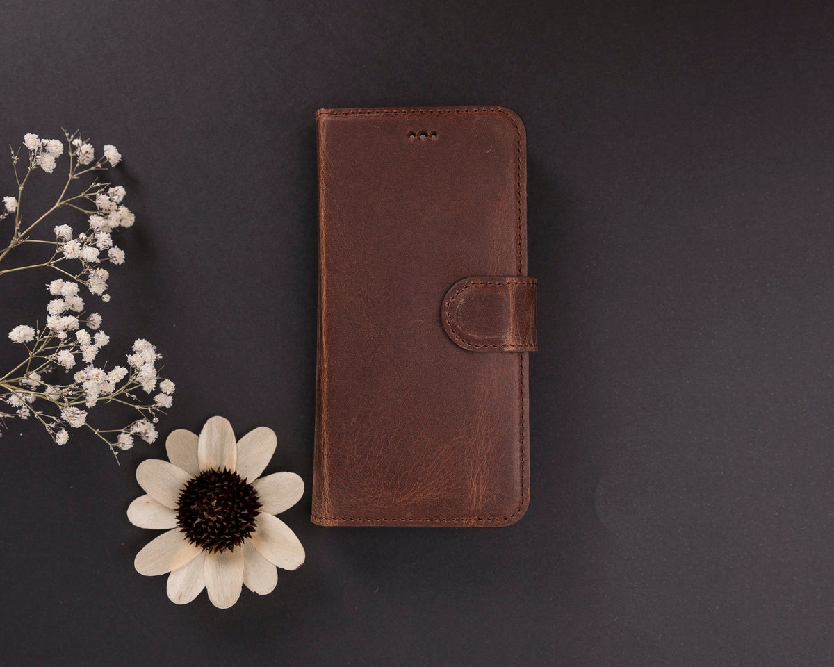 Magic iPhone 16E Detachable Leather Wallet Case