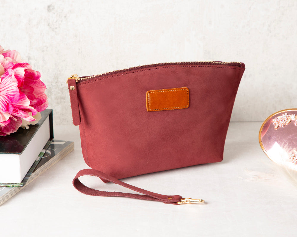 Lilly Leather Makeup Dopp Kit