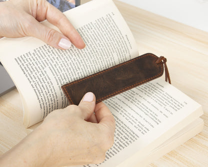 Markora Stitched Leather Bookmark