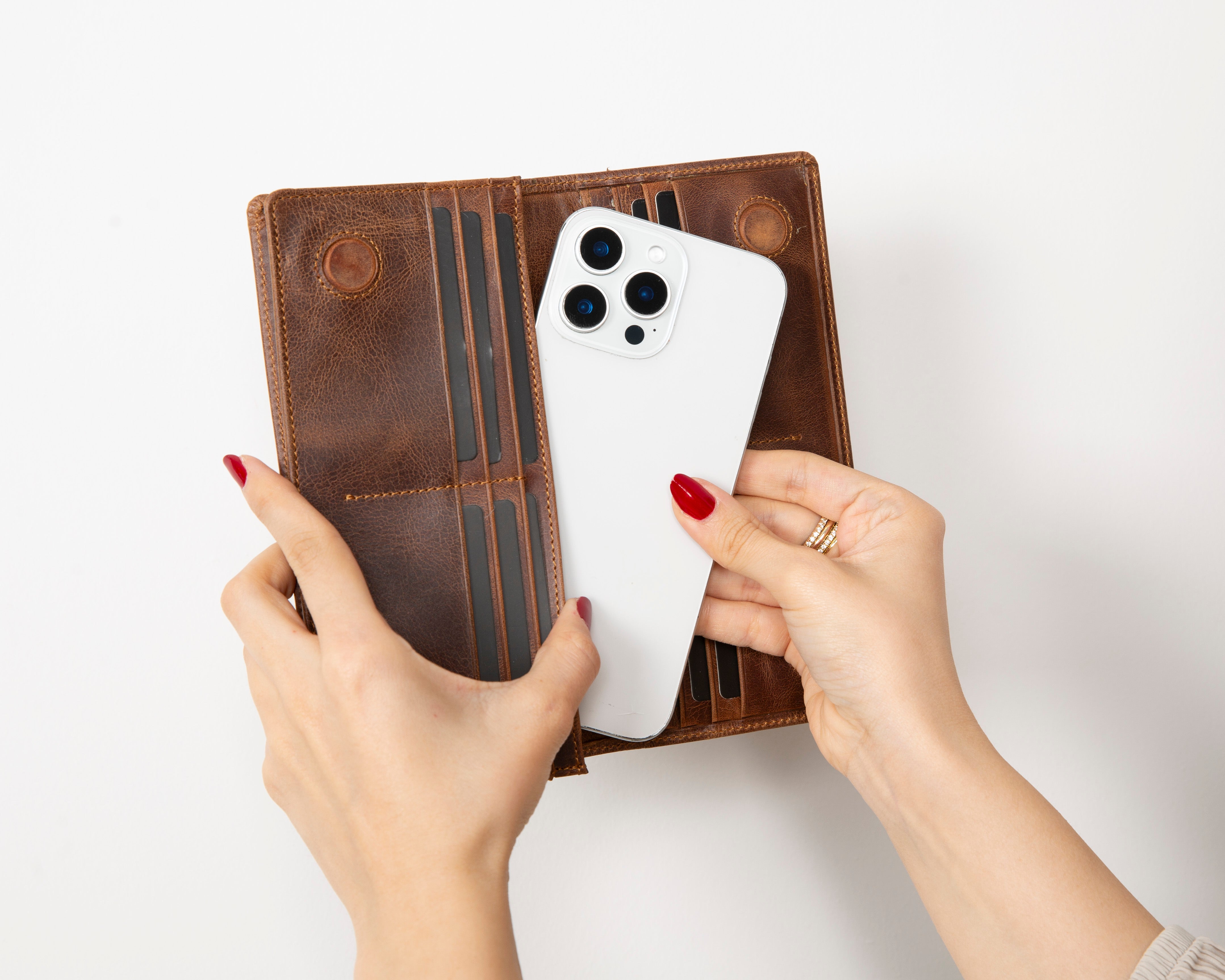 Auro Leather Women's Wallet