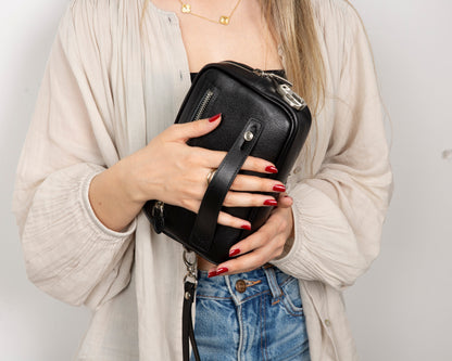 Ferra Leather Handbag