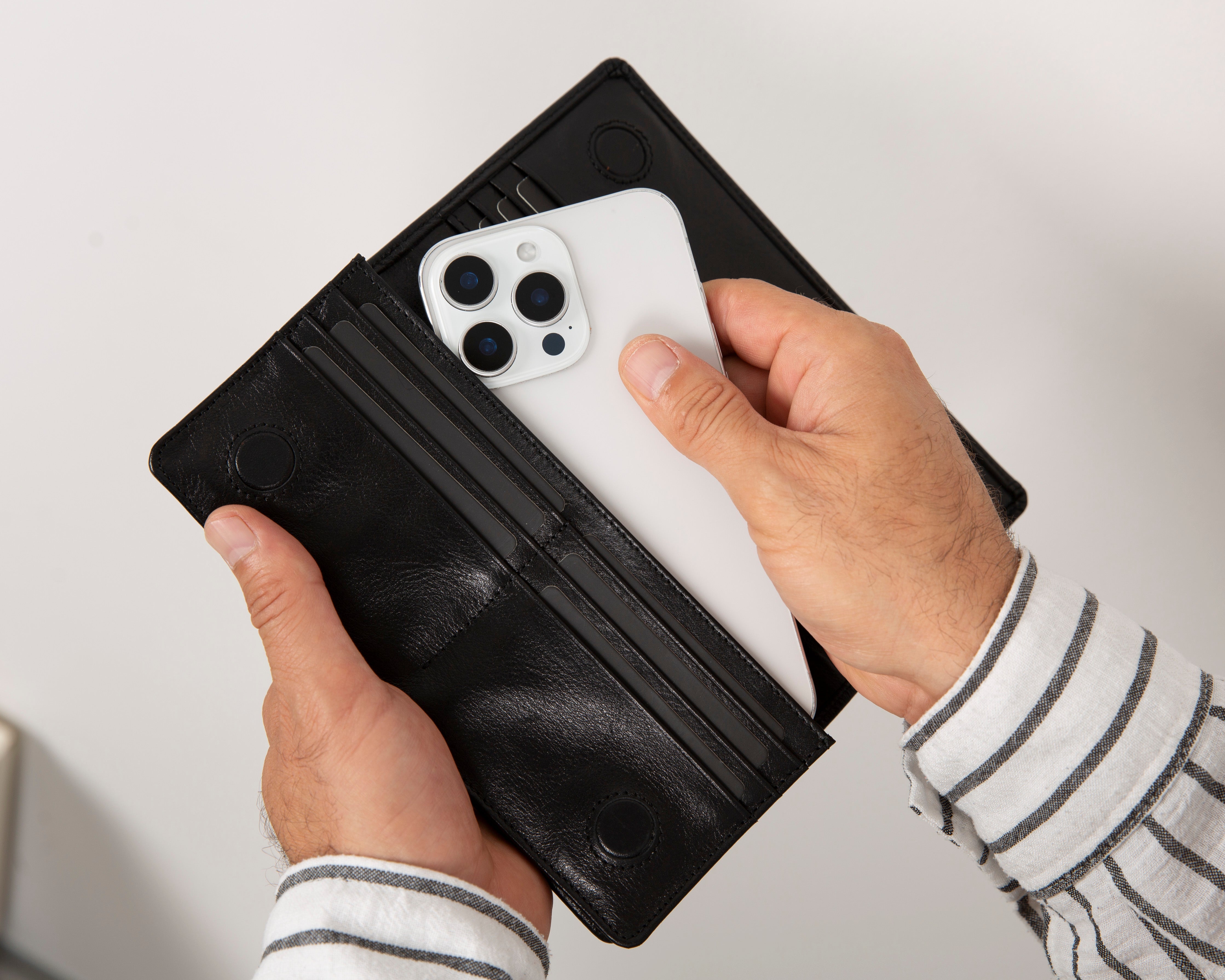 Auro Leather Women's Wallet