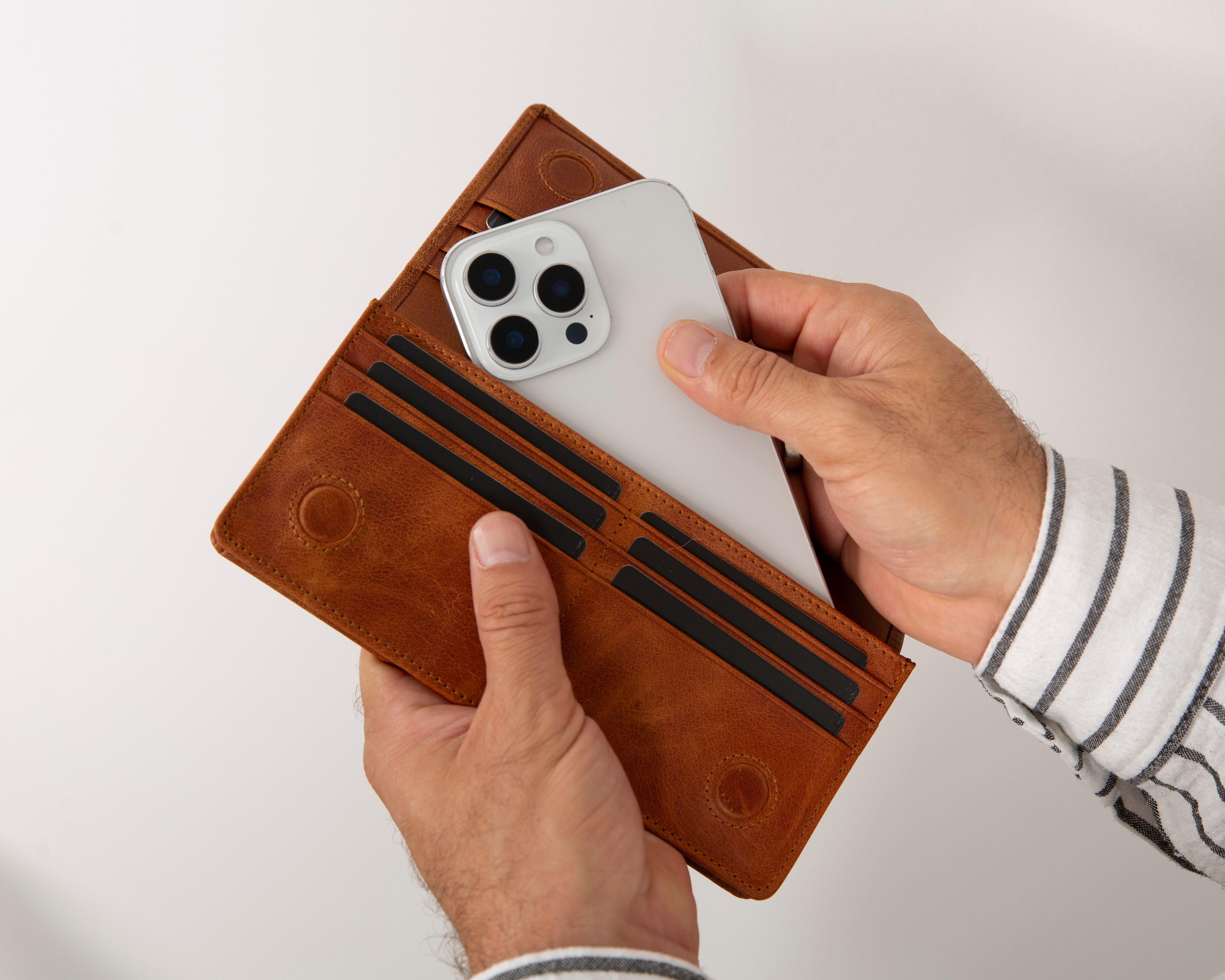 Auro Leather Women's Wallet