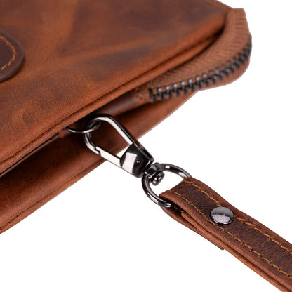 Maesta Leather Clutch Bag