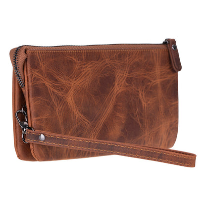 Maesta Leather Clutch Bag
