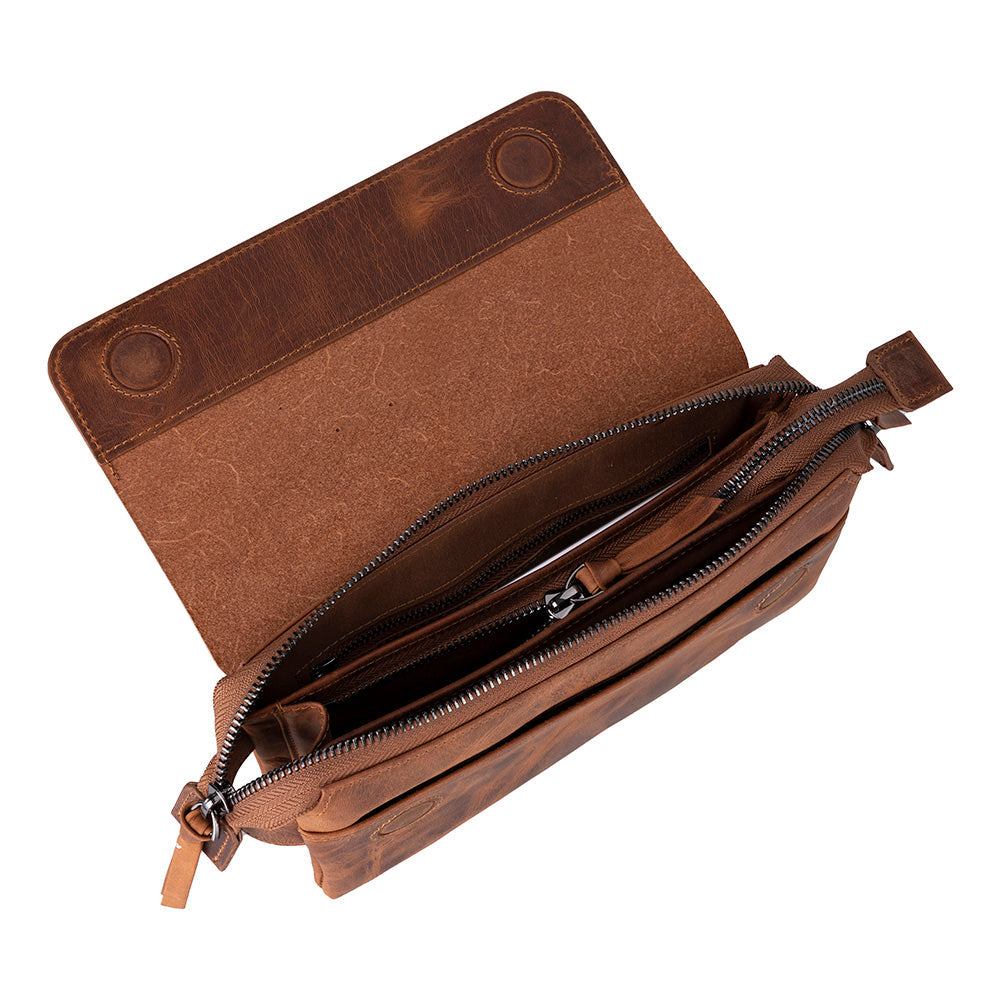 Ponny Leather Clutch Bag