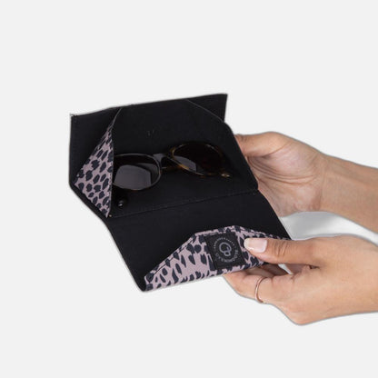 Cita Noir Glasses Case
