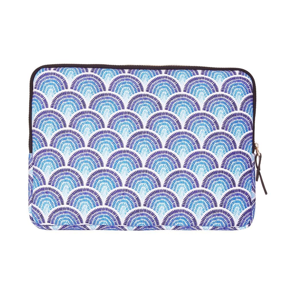 Calm Waves 13-14 Inch Laptop / MacBook Sleeve